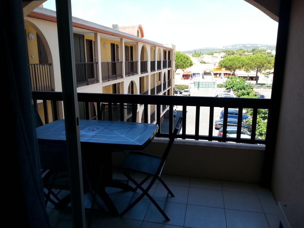 Les Amarines : Numero 109 Apartment กรุยซ็อง ภายนอก รูปภาพ